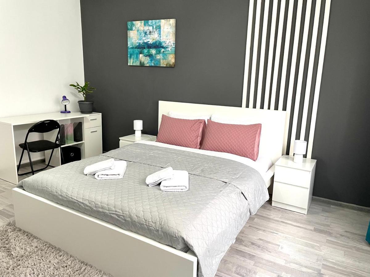 Royal Apartment Braşov Extérieur photo